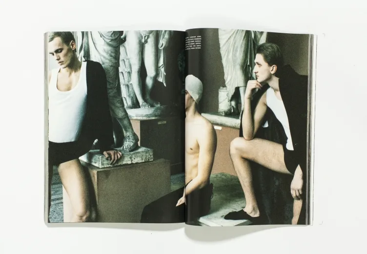 L'UOMO VOGUE - July/August 2006 The magnificent mirage by Deborah Turbeville