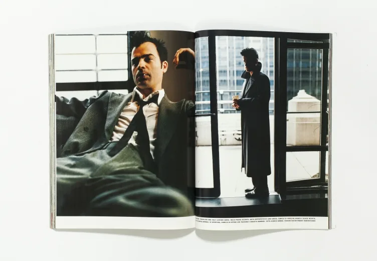 L'uomo Vogue - October 2002 Justin Theroux by Carter Smith