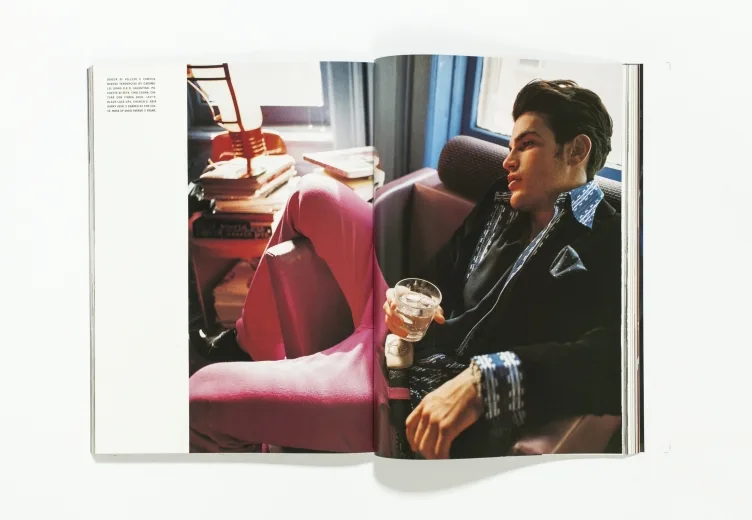 L'UOMO VOGUE Luglio/Agosto 2004 boys. by Carter Smith