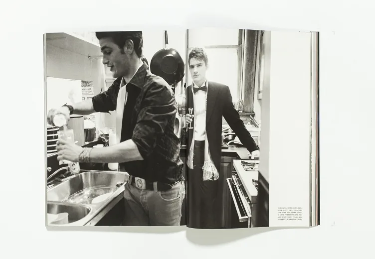 L'UOMO VOGUE Luglio/Agosto 2004 boys. by Carter Smith